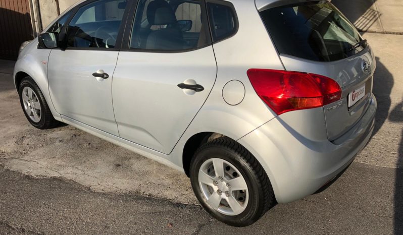 KIA VENGA 1400 Bz. Cv. 90 EASY 5 PORTE pieno