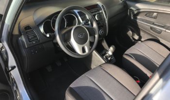 KIA VENGA 1400 Bz. Cv. 90 EASY 5 PORTE pieno